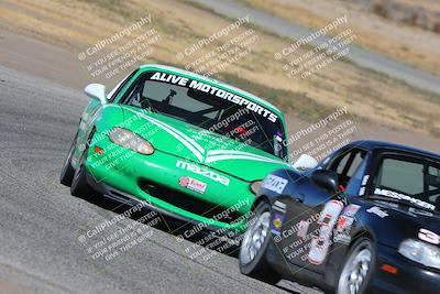 media/Oct-15-2023-CalClub SCCA (Sun) [[64237f672e]]/Group 4/Race/